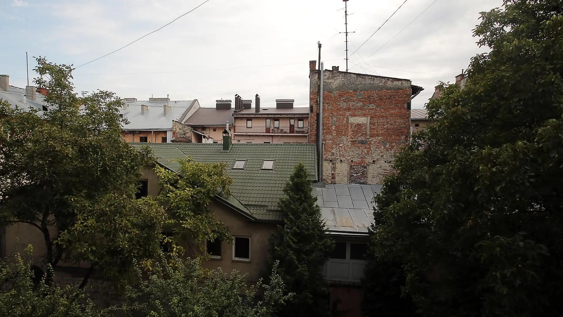 Deluxe Apartments D 29 Lviv 0*,